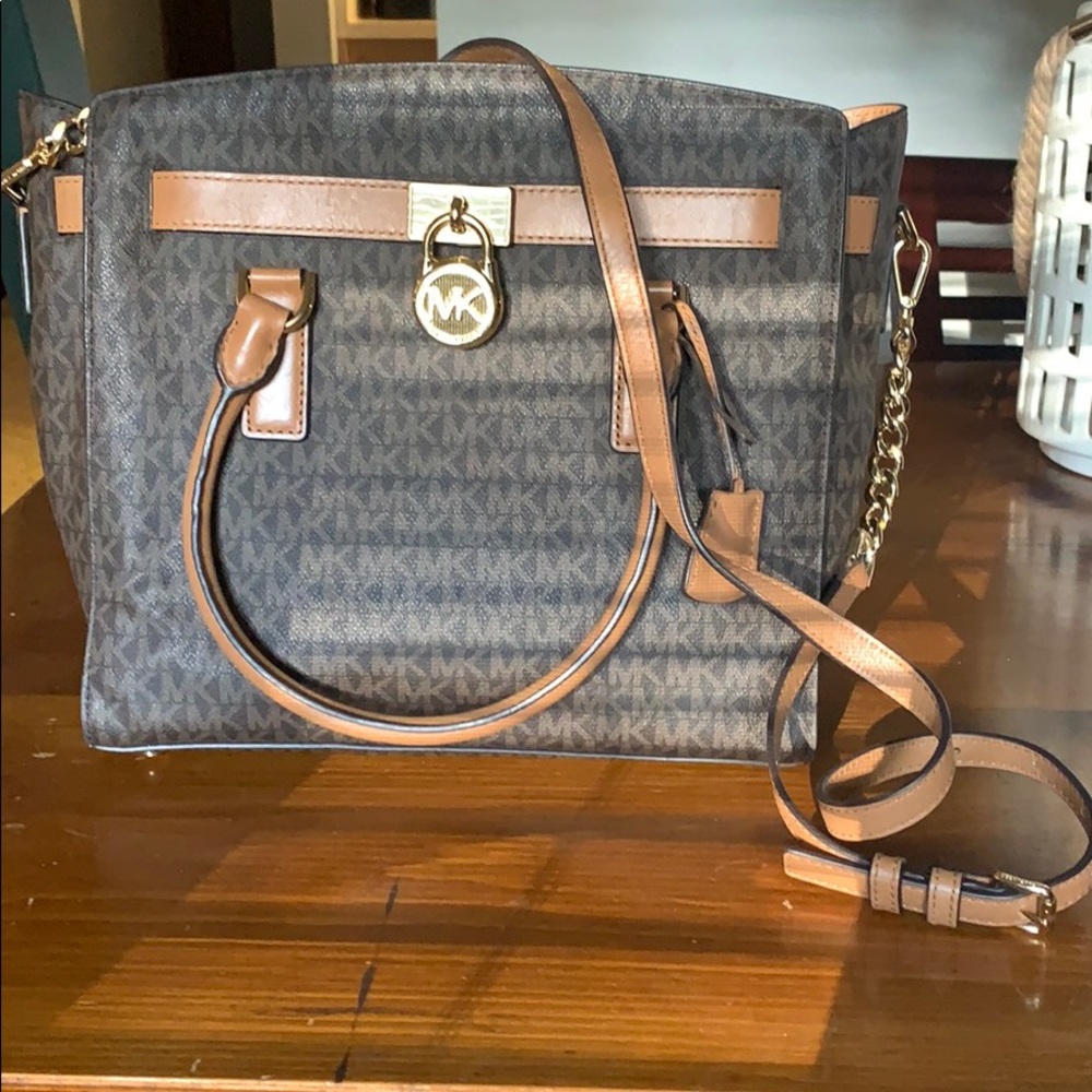 Michael Kors purse